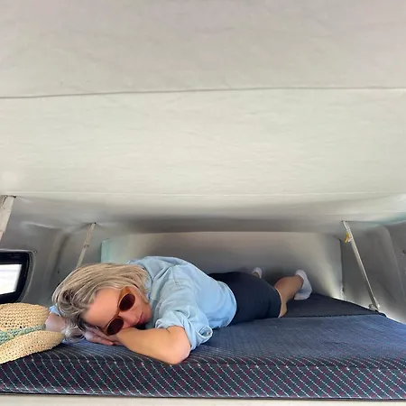 Rent A Campervan Blue Classics's Vw Lt31 Westfalia In Algarve * Портиман